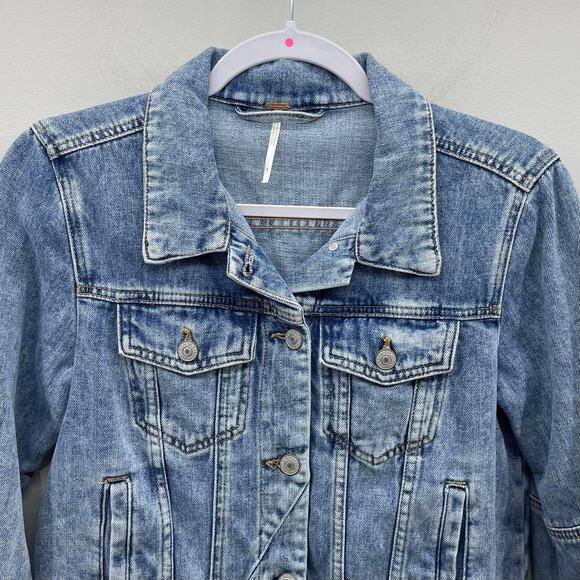 Free‎ People Rumors Blue Light Wash Denim Jacket - Picture 3 of 6